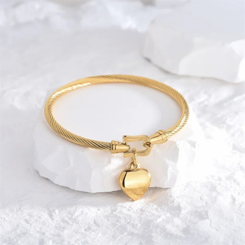 HeartLink bracelet