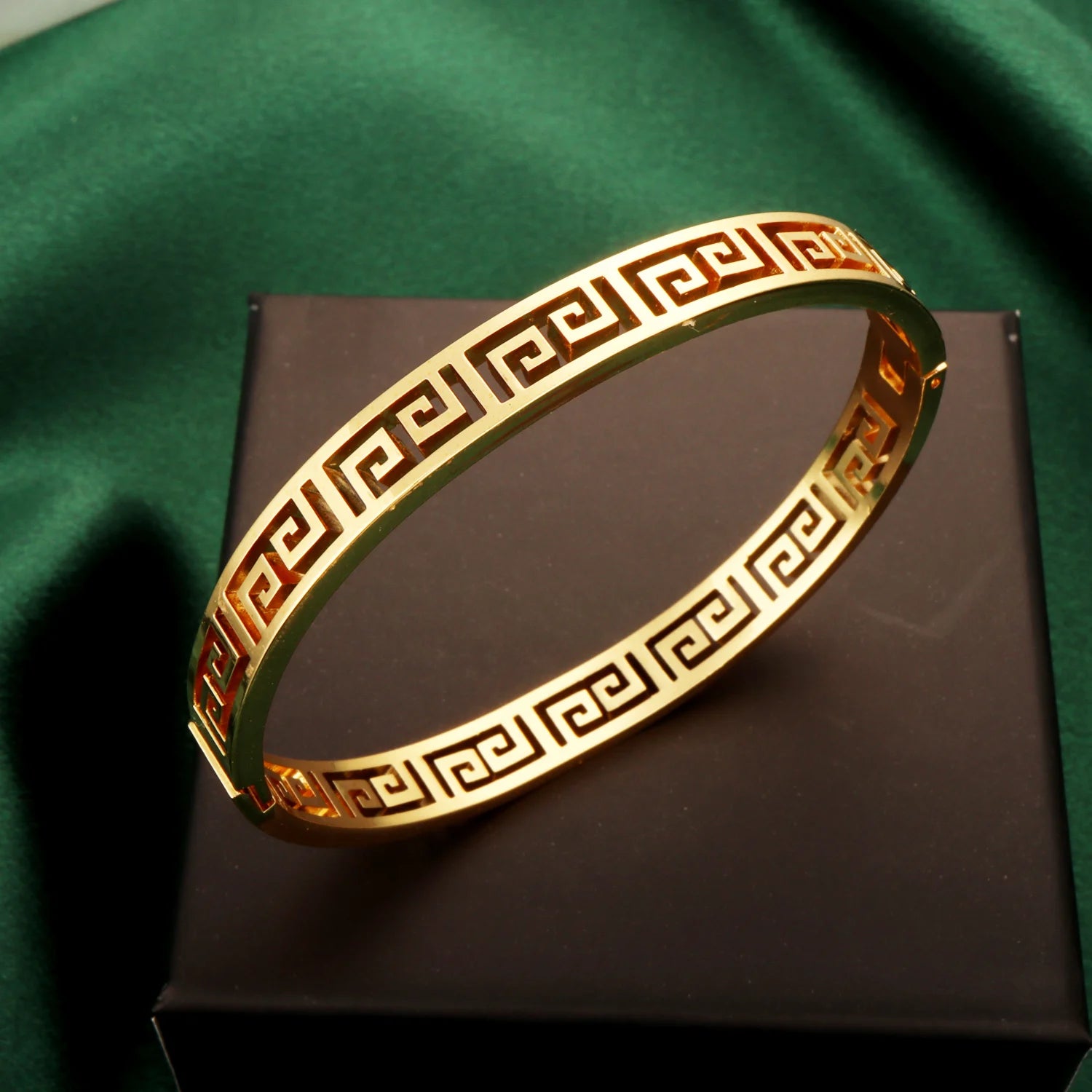 Auraline bracelet