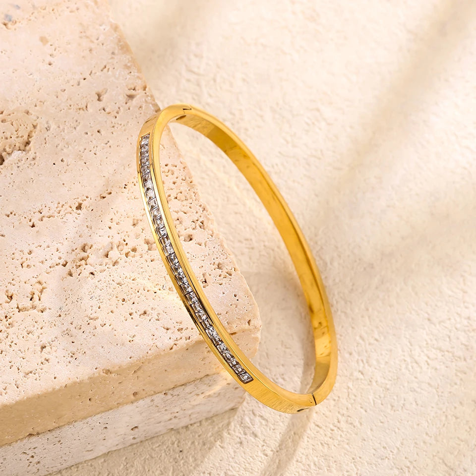 Gleam bracelet